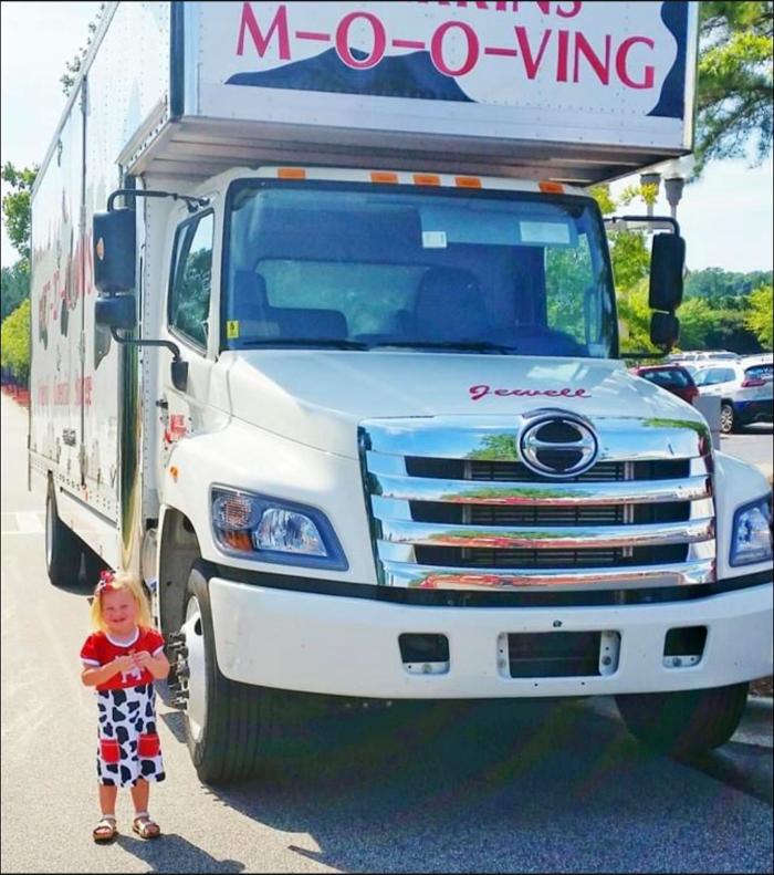 Marrins&apos; Moving Systems, Ltd. Logo