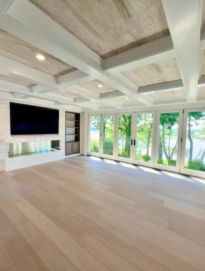 McGrail Custom Builders, Inc Logo