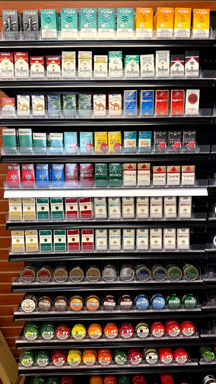 Red Star Vapor & Smoke