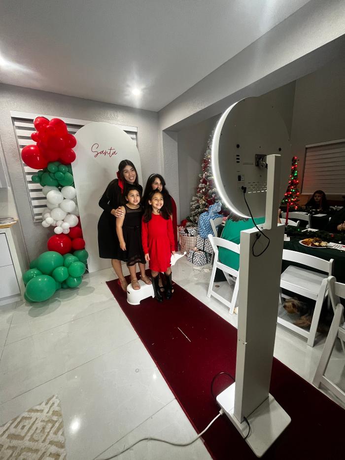 Miami Photo Booth Rentals | MiamiFlicks - Miami, FL