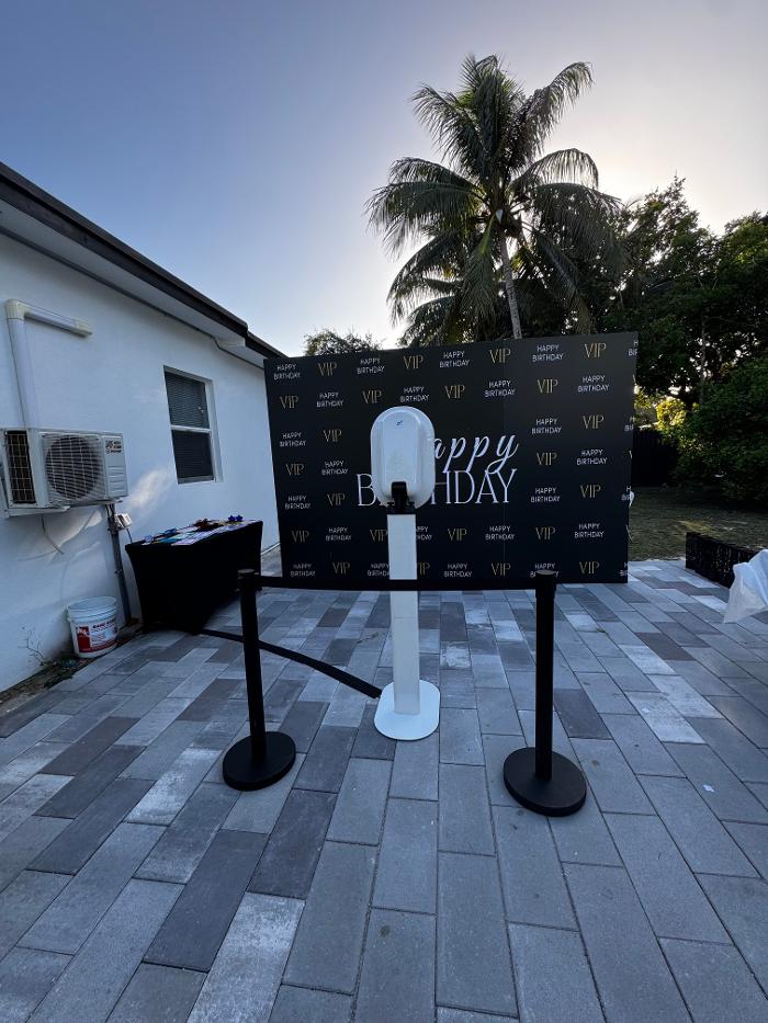 Miami Photo Booth Rentals | MiamiFlicks - Miami, FL