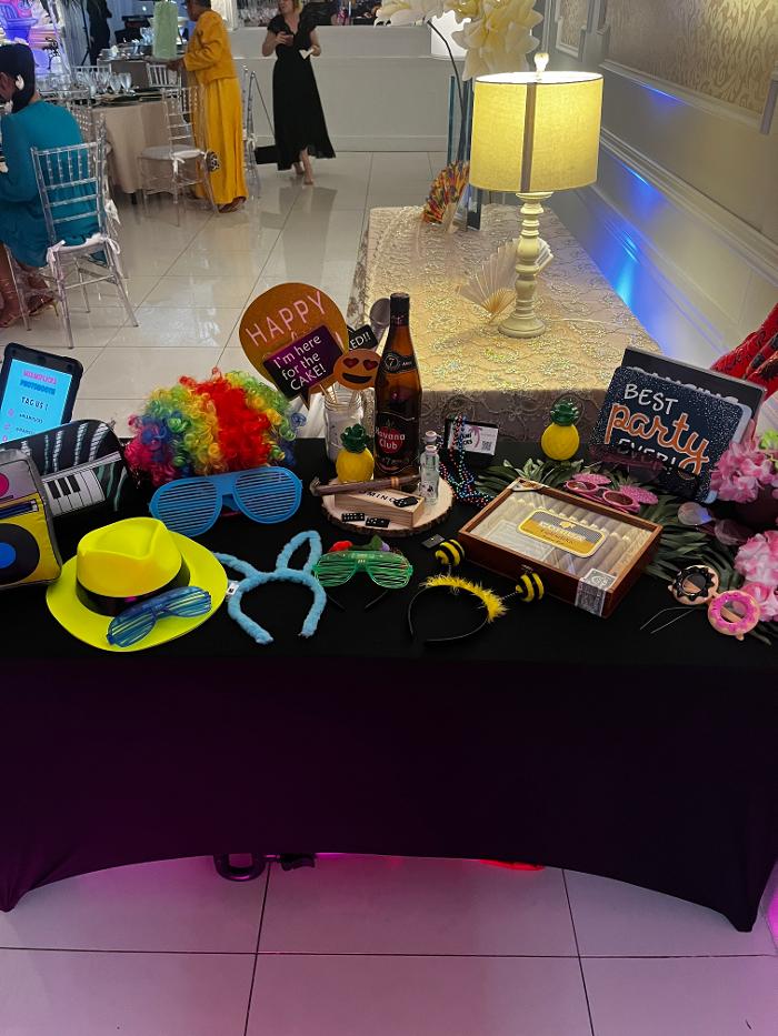 Miami Photo Booth Rentals | MiamiFlicks - Miami, FL