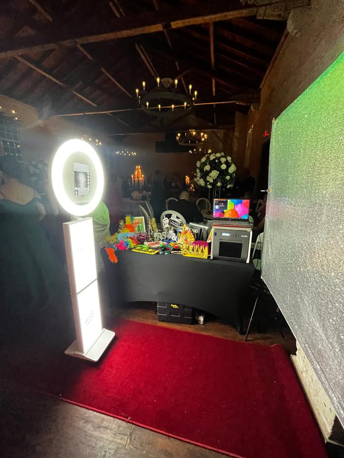 Miami Photo Booth Rentals | MiamiFlicks - Miami, FL