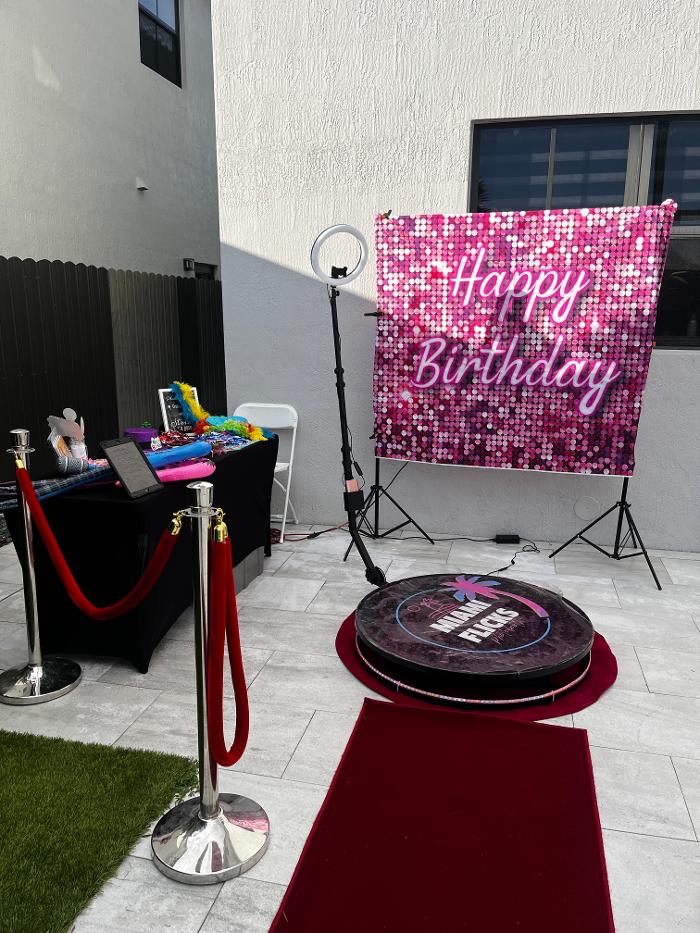 Miami Photo Booth Rentals | MiamiFlicks - Miami, FL