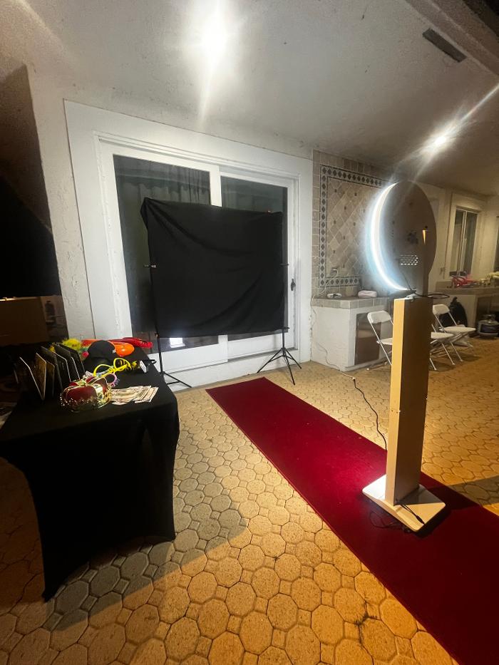 Miami Photo Booth Rentals | MiamiFlicks - Miami, FL