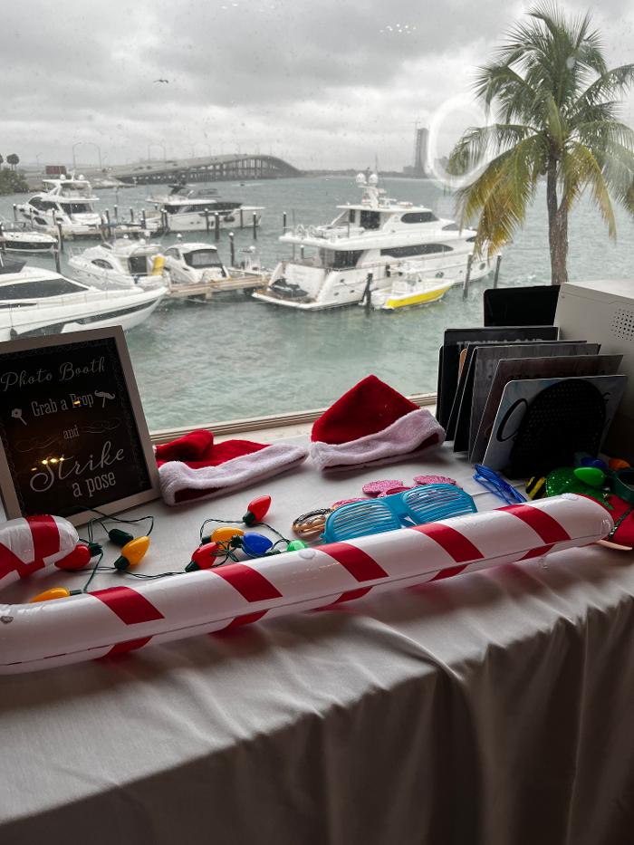 Miami Photo Booth Rentals | MiamiFlicks - Miami, FL