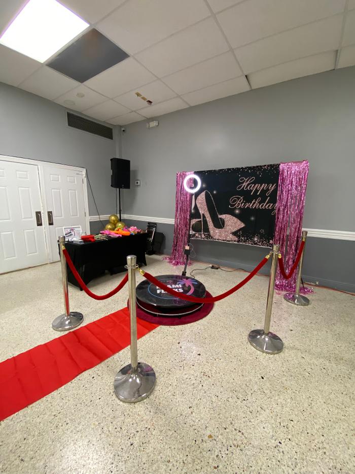 Miami Photo Booth Rentals | MiamiFlicks - Miami, FL