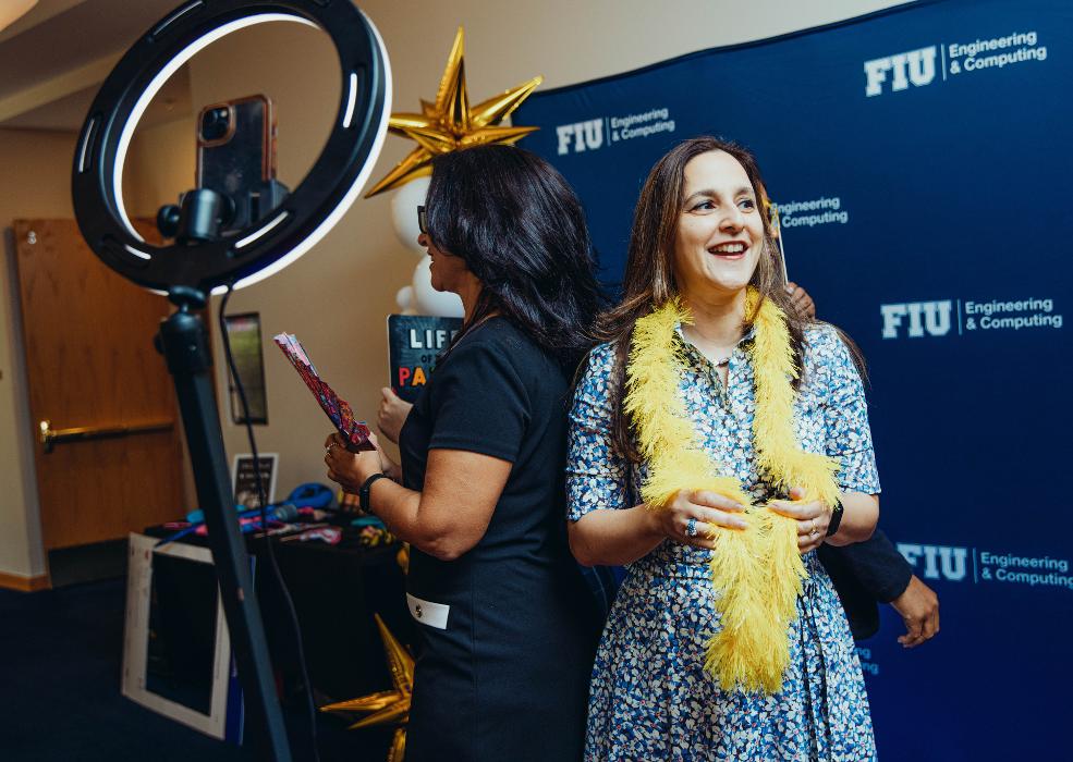 Miami Photo Booth Rentals | MiamiFlicks - Miami, FL