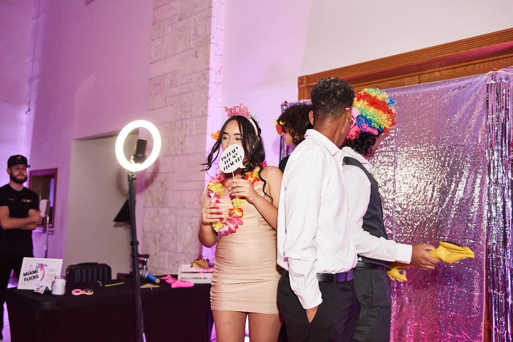Miami Photo Booth Rentals | MiamiFlicks - Miami, FL