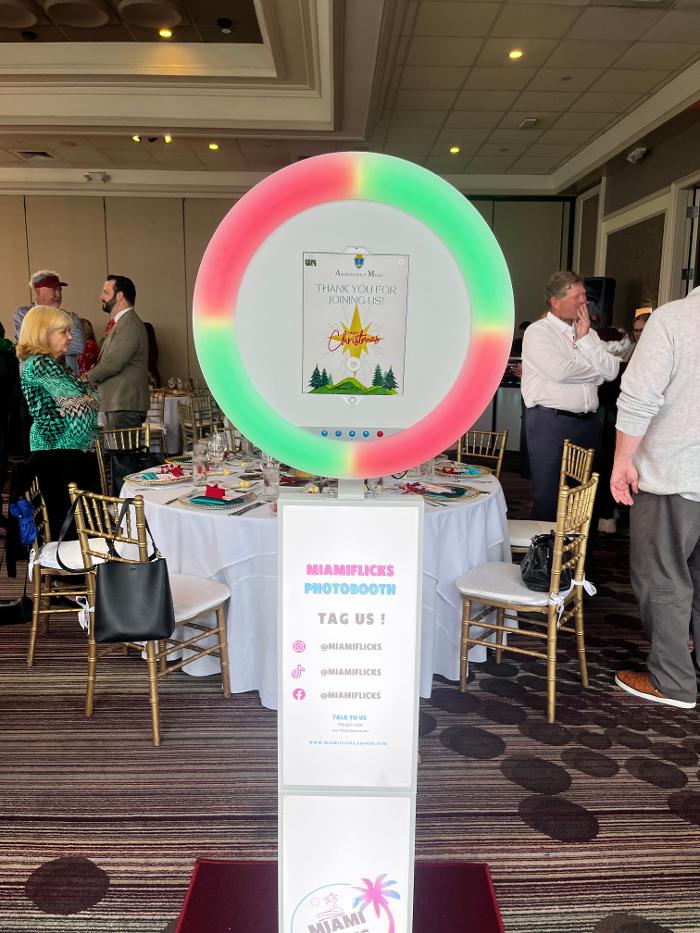 Miami Photo Booth Rentals | MiamiFlicks - Miami, FL