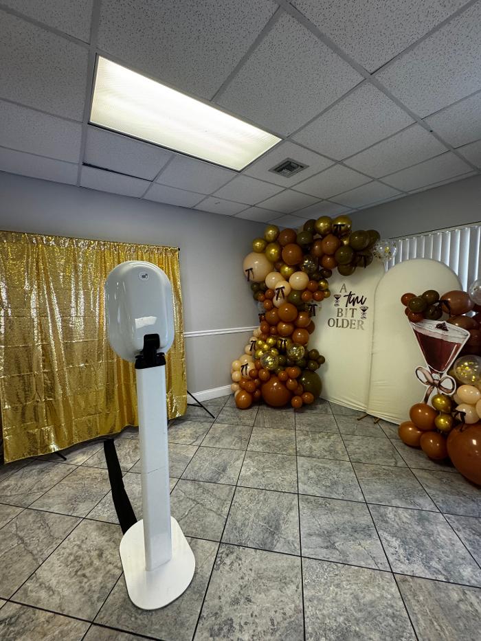 Miami Photo Booth Rentals | MiamiFlicks - Miami, FL