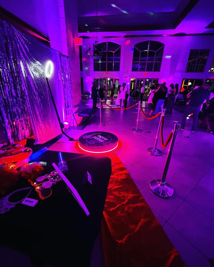 Miami Photo Booth Rentals | MiamiFlicks - Miami, FL