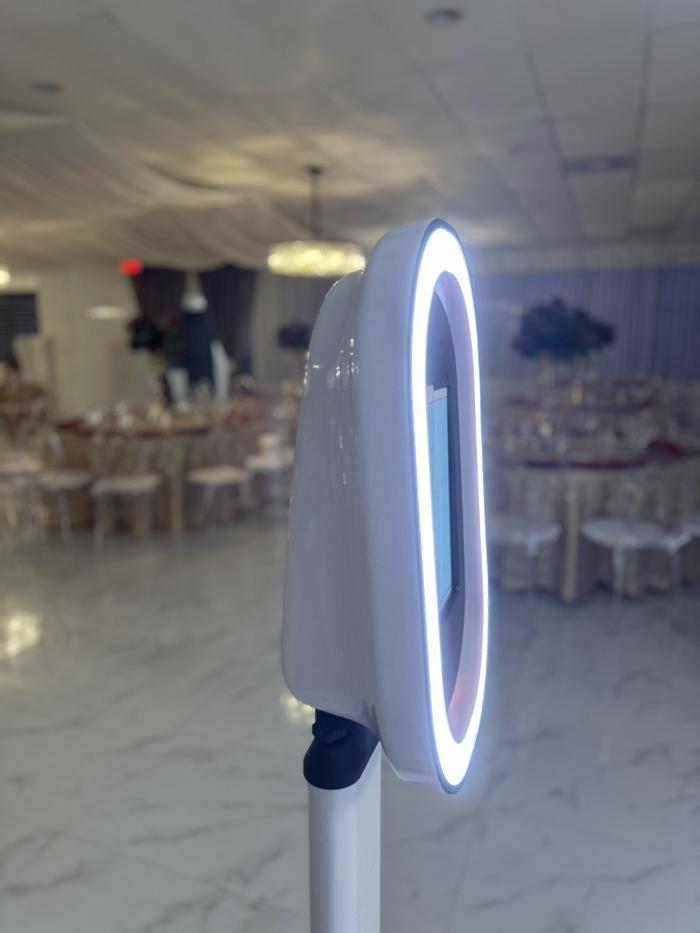 Miami Photo Booth Rentals | MiamiFlicks - Miami, FL