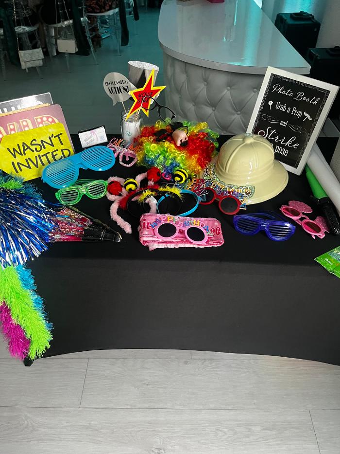 Miami Photo Booth Rentals | MiamiFlicks - Miami, FL