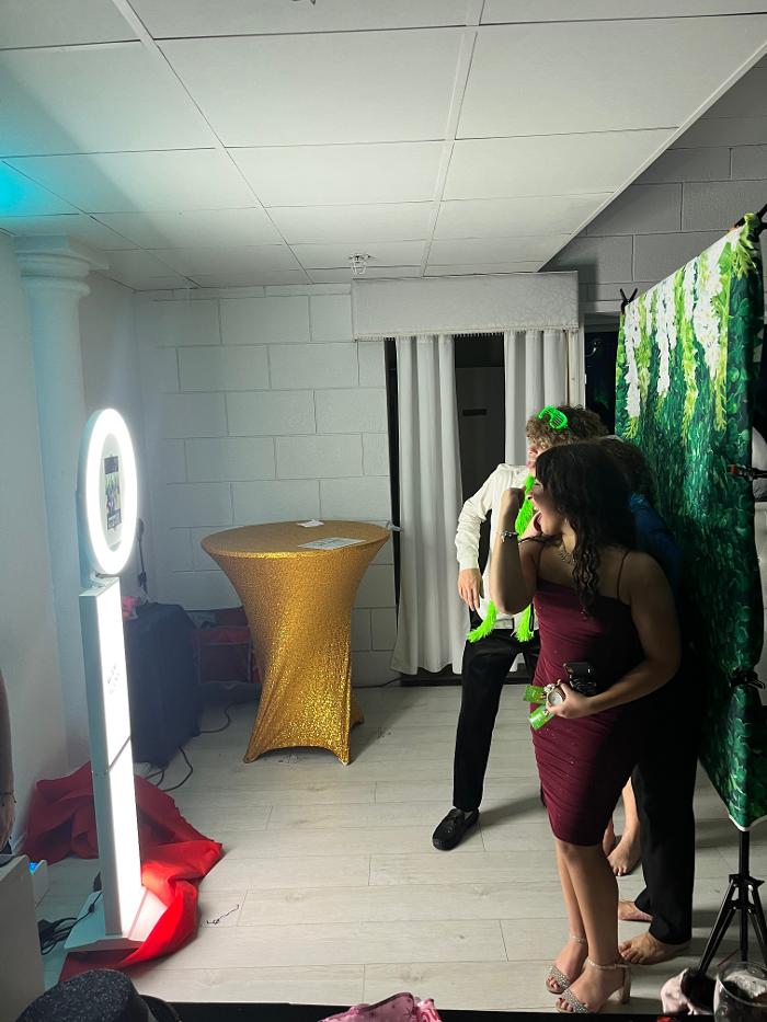 Miami Photo Booth Rentals | MiamiFlicks - Miami, FL