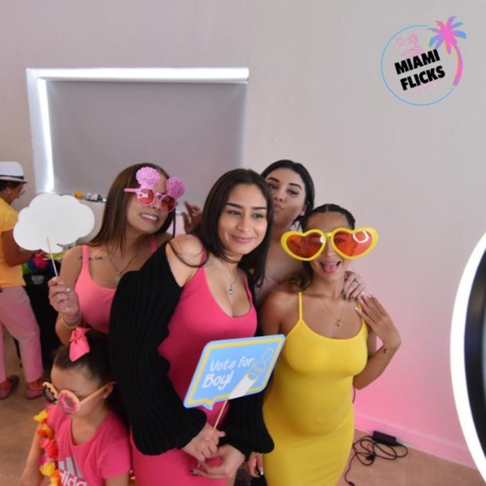 Miami Photo Booth Rentals | MiamiFlicks - Miami, FL