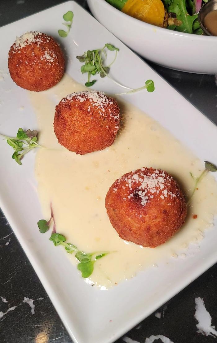 Barrel Wine & Cheese Wine Bar and Restaurant Image