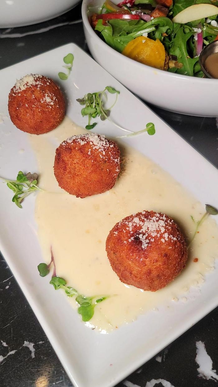 Barrel Wine & Cheese Wine Bar and Restaurant Image