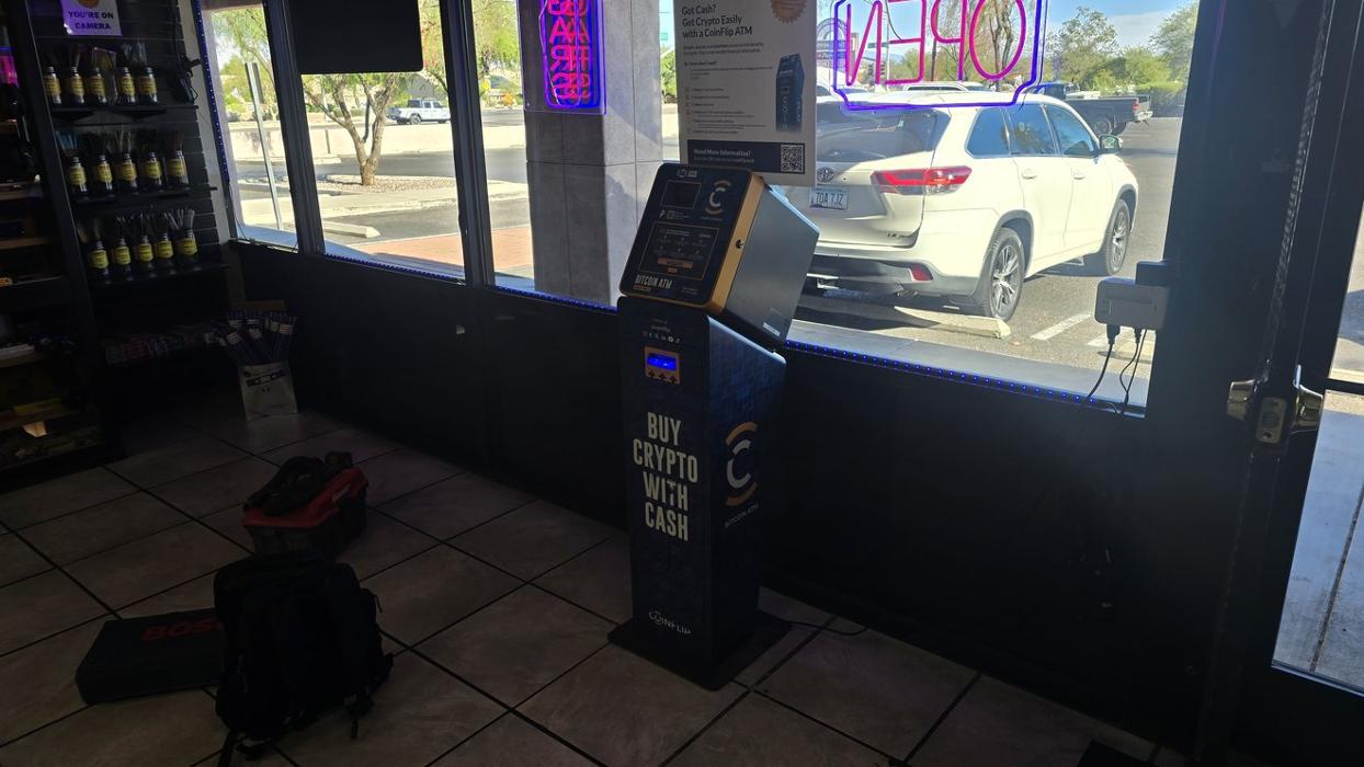 CoinFlip Bitcoin ATM - Silverbell Smoke Shop (Tucson)