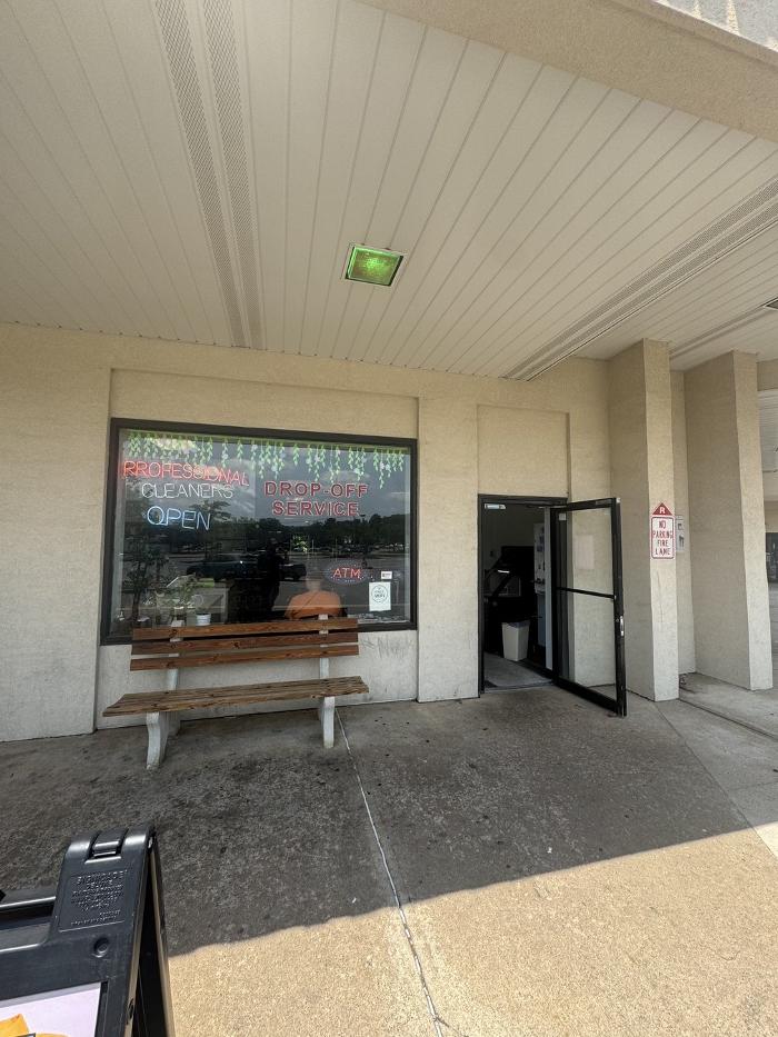 CoinFlip Bitcoin ATM - The Flanders Laundromat (Flanders) Image