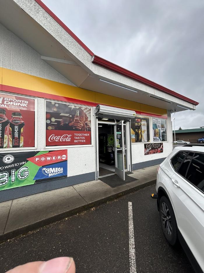 CoinFlip Bitcoin ATM - Shell (Centralia) Image