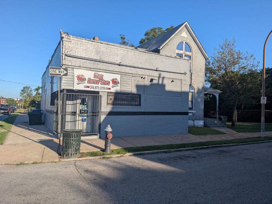 CoinFlip Bitcoin ATM - Kingz Korner Store (St. Louis) Image