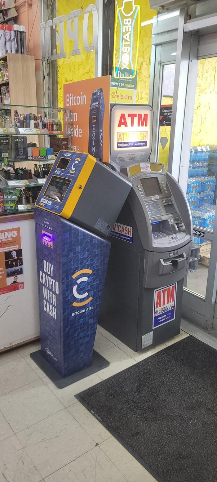 CoinFlip Bitcoin ATM - Mercado de Yakima (Yakima) Logo