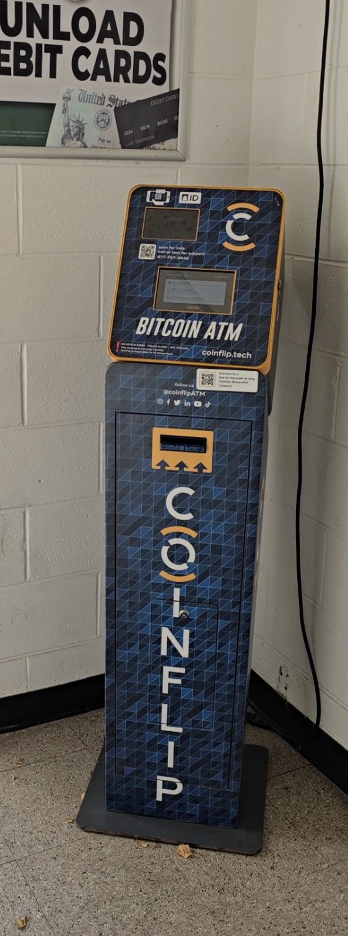 CoinFlip Bitcoin ATM - CFSC Kishwaukee Check Cashing and Auto License (Rockford) Image