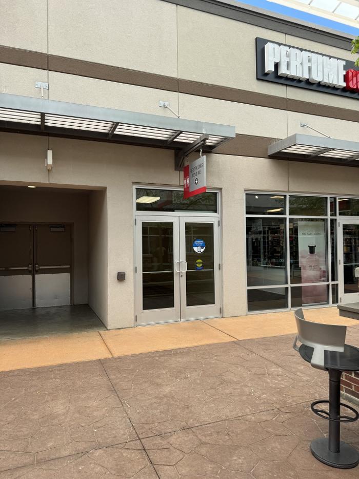 CoinFlip Bitcoin ATM - Tanger Outlets Columbus (Sunbury) Image