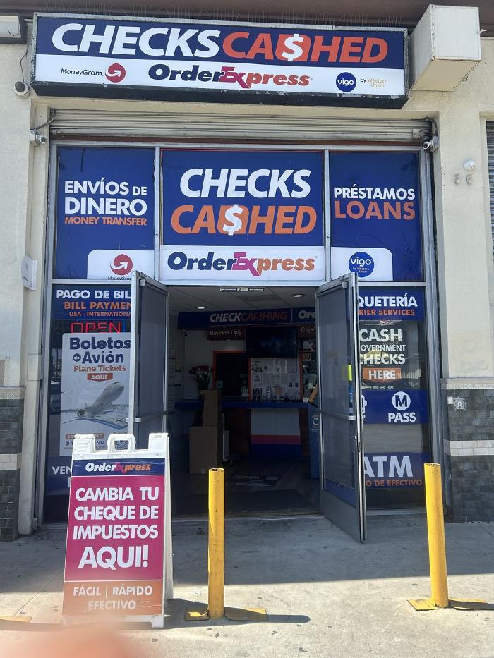 Coinflip Local Bitcoin Cashier Logo