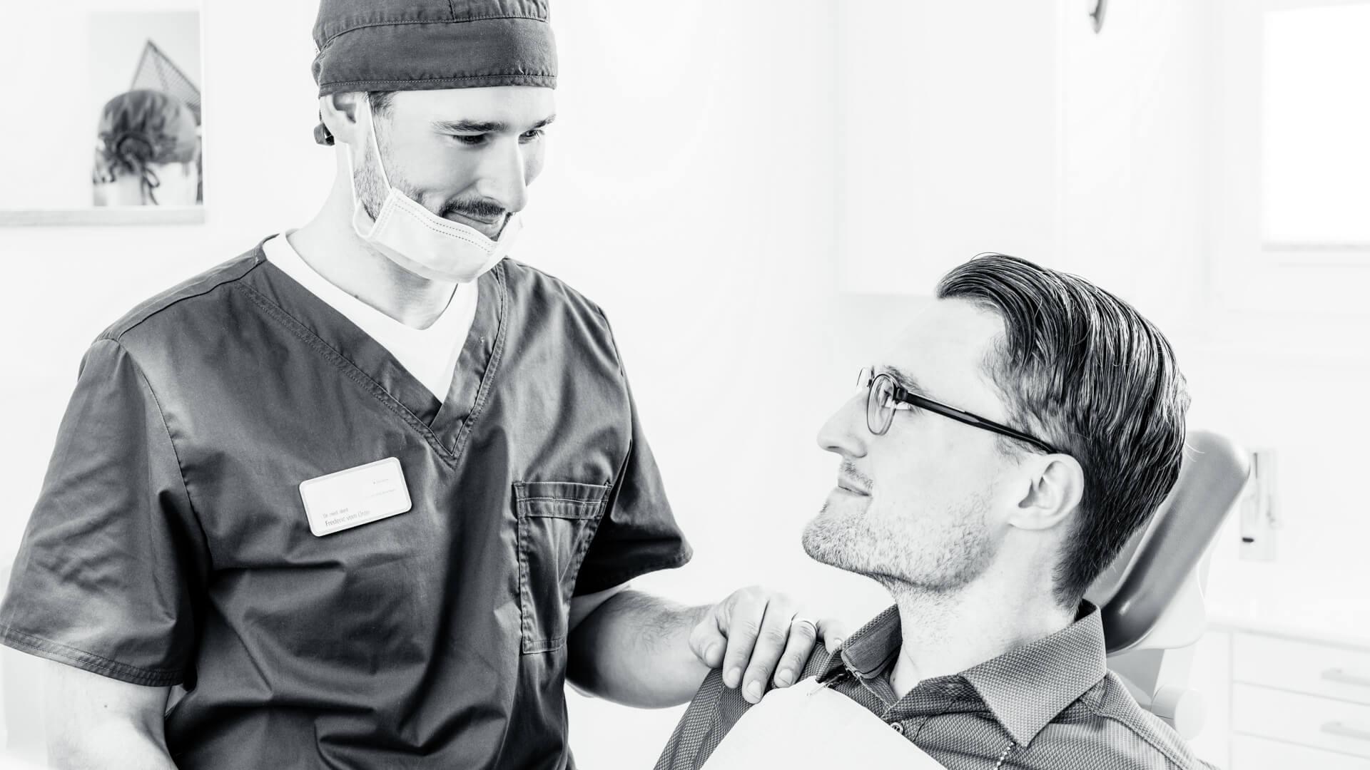 Implantologie in Bochum - Fachzahnarzt für Oralchirurgie Dr. Frederic vom Orde, Elsa-Brändström-Straße in Bochum