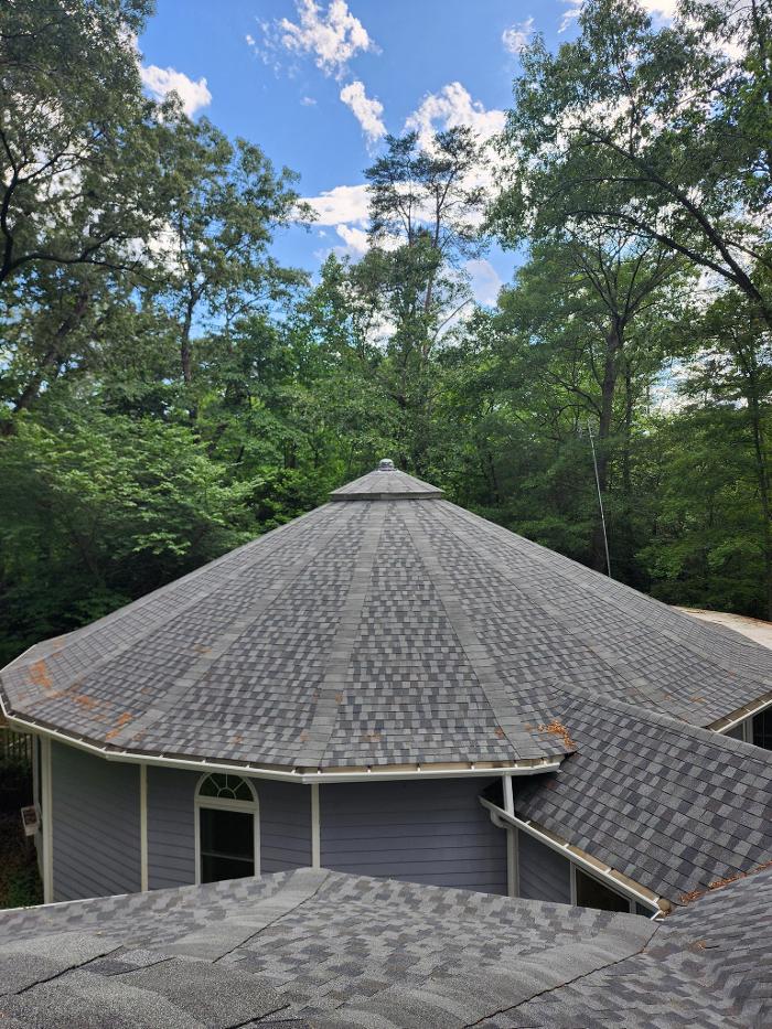 Skyline Roofing and Contracting Image