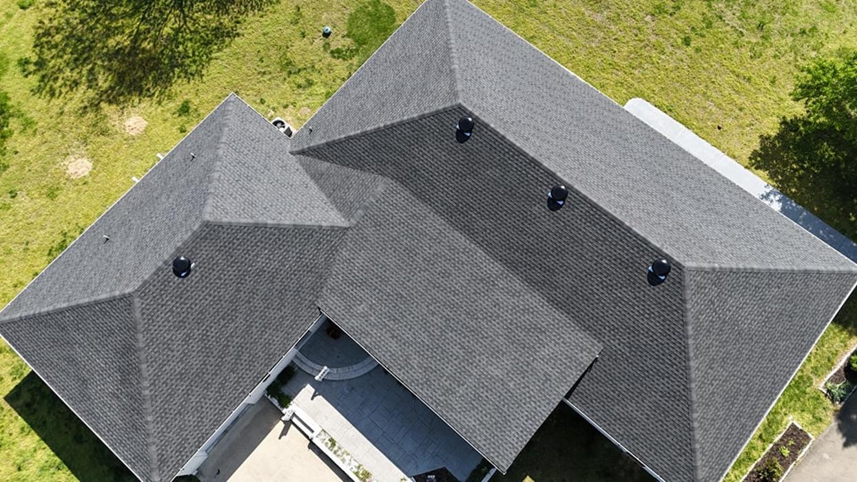 Skyline Roofing and Contracting Image