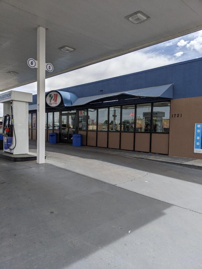 CoinFlip Bitcoin ATM - 7 2 11 Food Store (Farmington) Logo