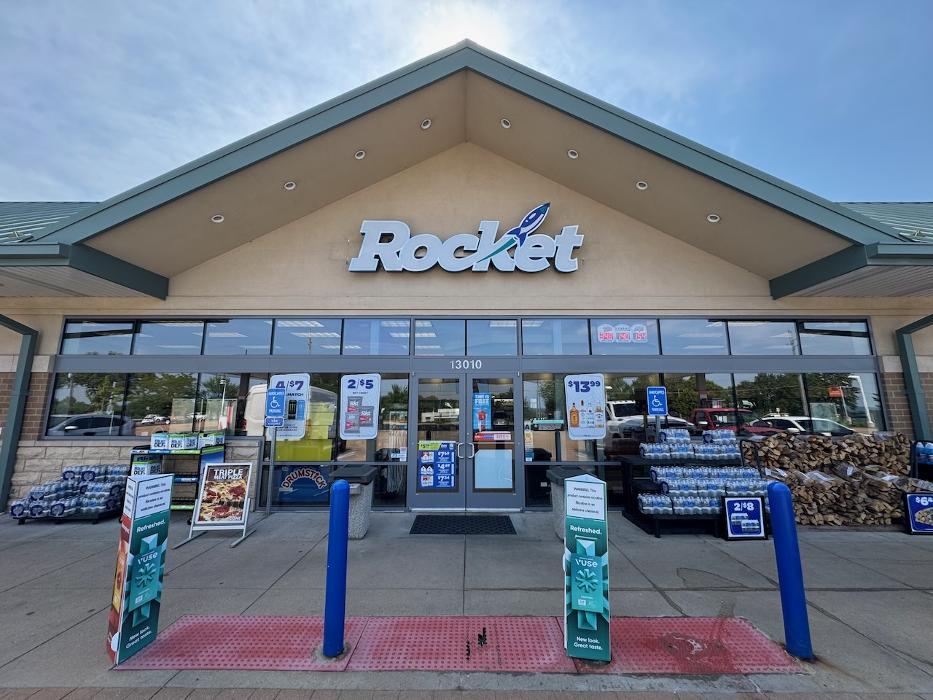 CoinFlip Bitcoin ATM - Rocket #4221 (St. Louis) Image