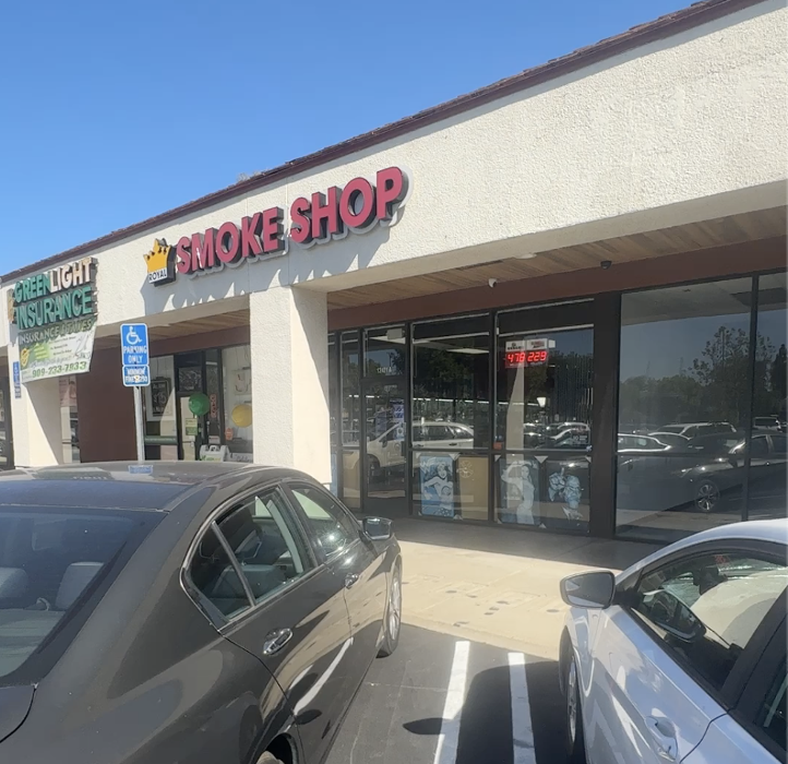 CoinFlip Bitcoin ATM - Royal Smoke Shop Vape, Cigars, CBD, Kratom, Hookah (Chino)