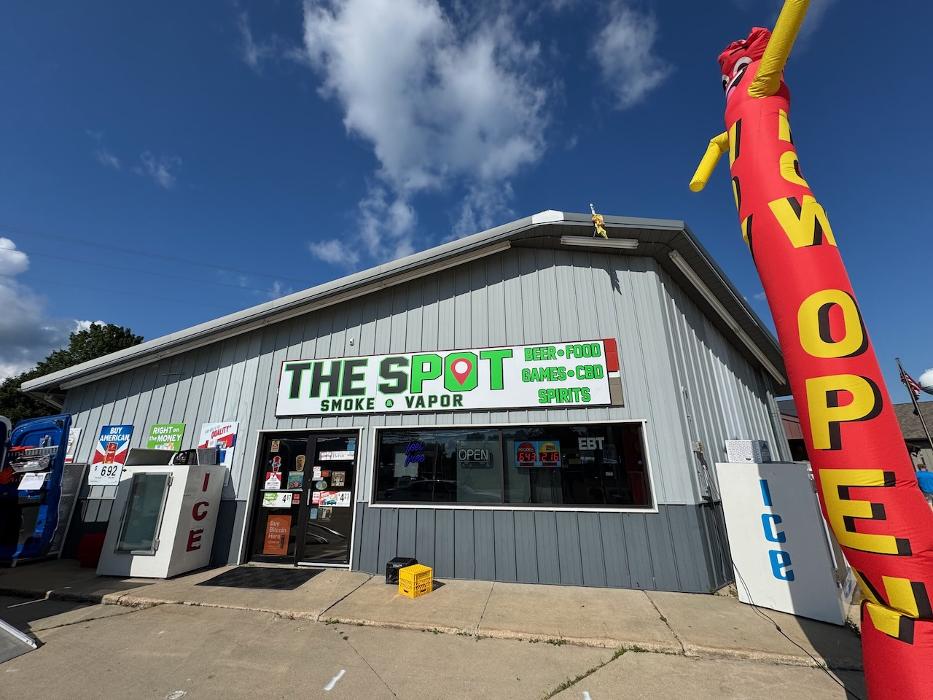 CoinFlip Bitcoin ATM - R&R Town Mart (Rudd) Image