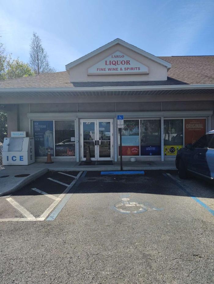CoinFlip Bitcoin ATM - Largo Liquor (Largo) Image