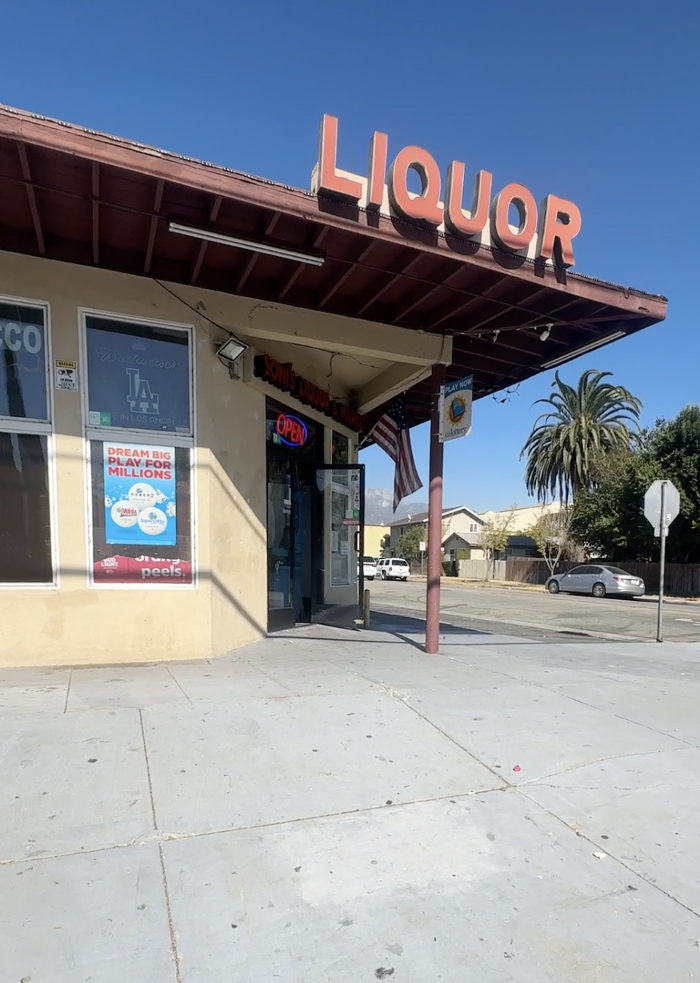 CoinFlip Bitcoin ATM - Soni's Liquor & Market (Upland) Image