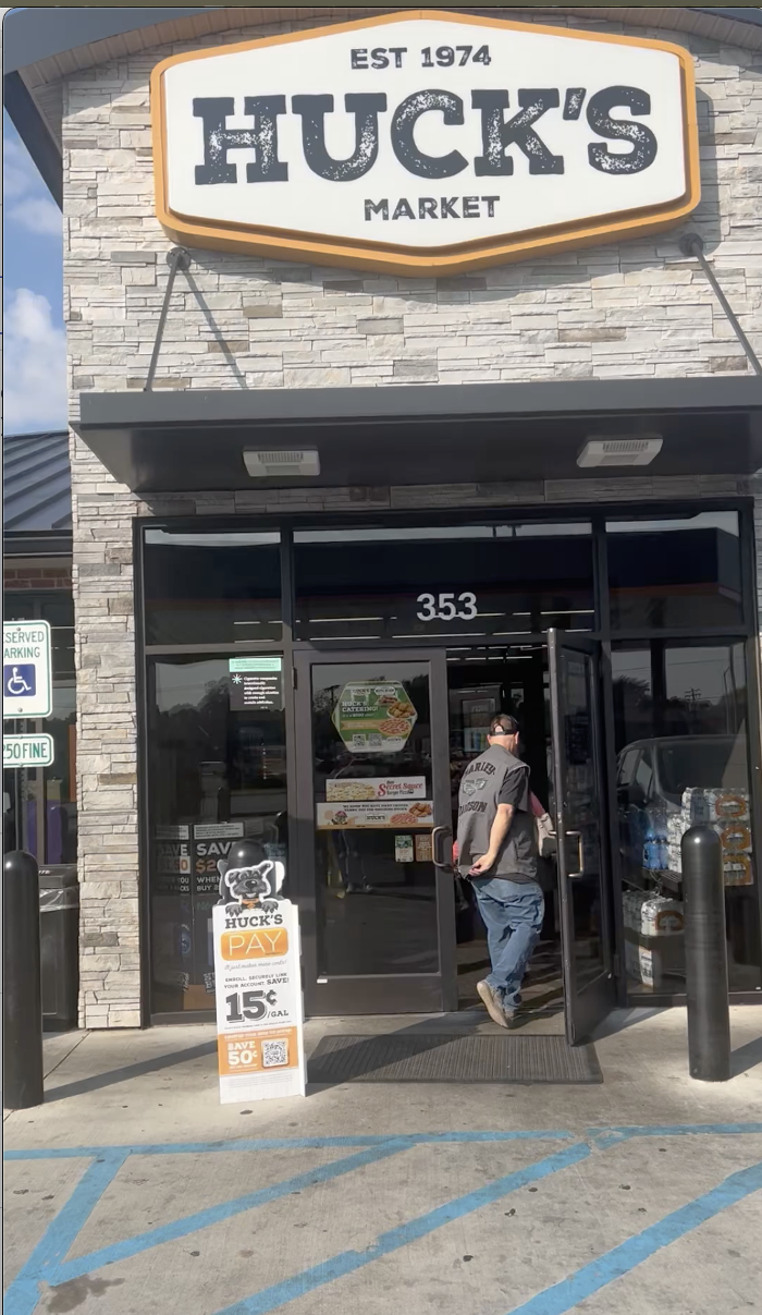 CoinFlip Bitcoin ATM - Huck's Food And Fuel #271 (Cape Girardeau) Logo