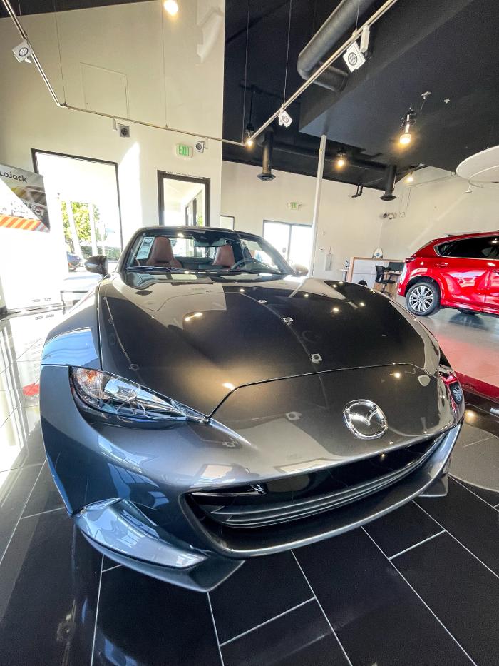 Oxnard Mazda Image