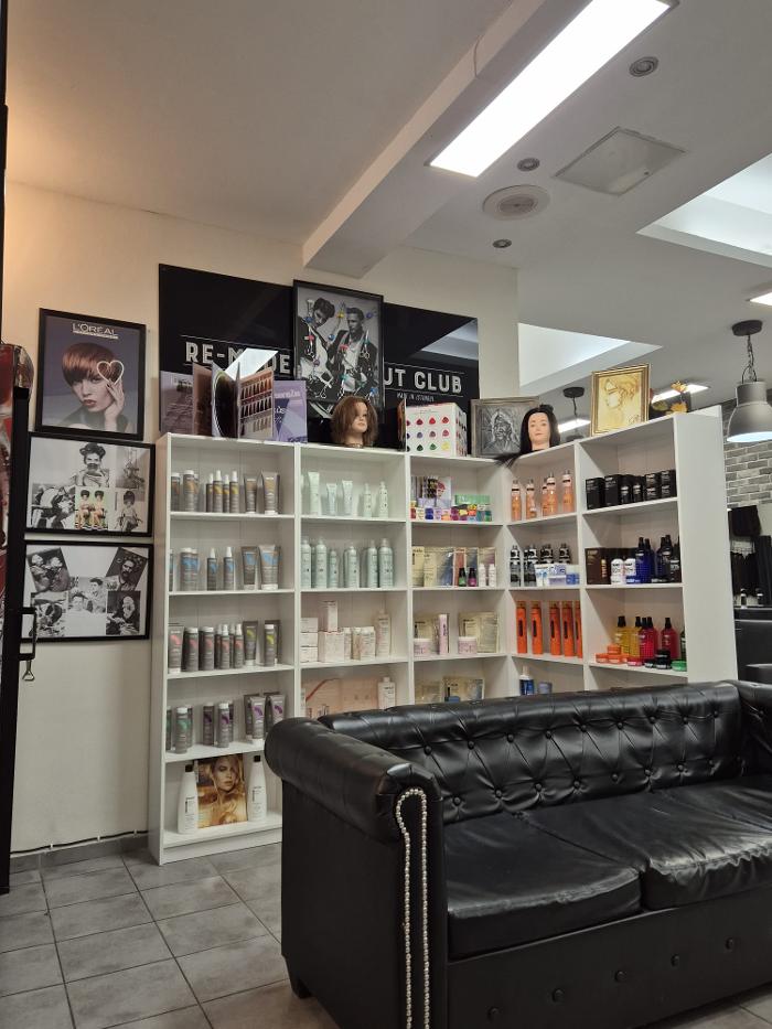 RE-MODEL CUT CLUB, Schönhauser Allee in Berlin