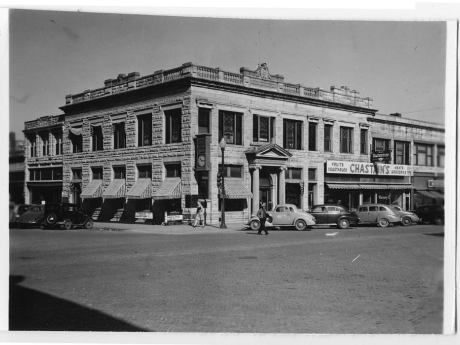 Central National Bank Image