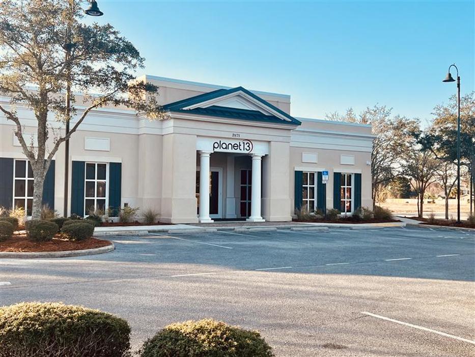 Planet 13 Neighborhood Dispensary Gulf Breeze - Gulf Breeze, FL