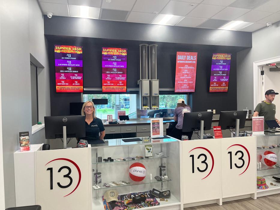 Planet 13 Neighborhood Dispensary Gulf Breeze - Gulf Breeze, FL