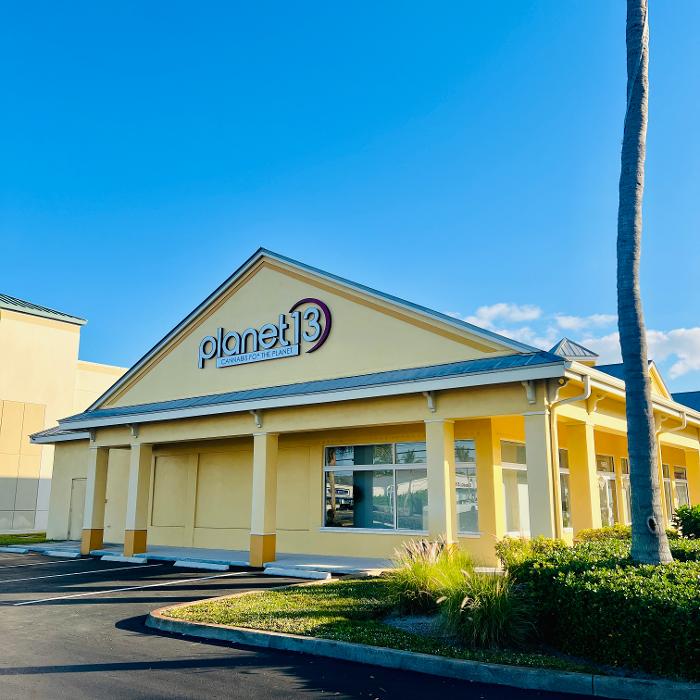 Planet 13 Neighborhood Dispensary Stuart - Stuart, FL