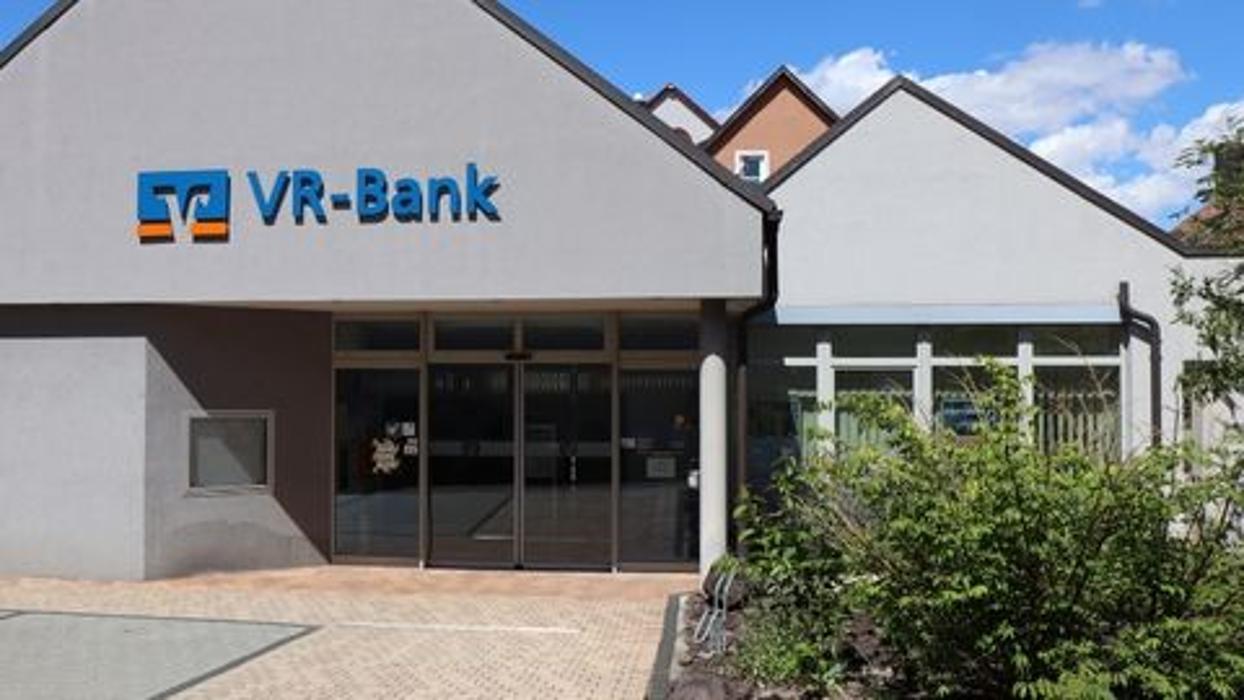 VR-Bank Main-Rhön eG Filiale Stadtlauringen, Beckenstraße in Stadtlauringen
