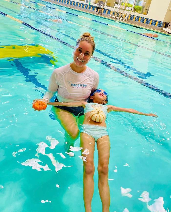 Main Street Swim School: Encinitas Logo