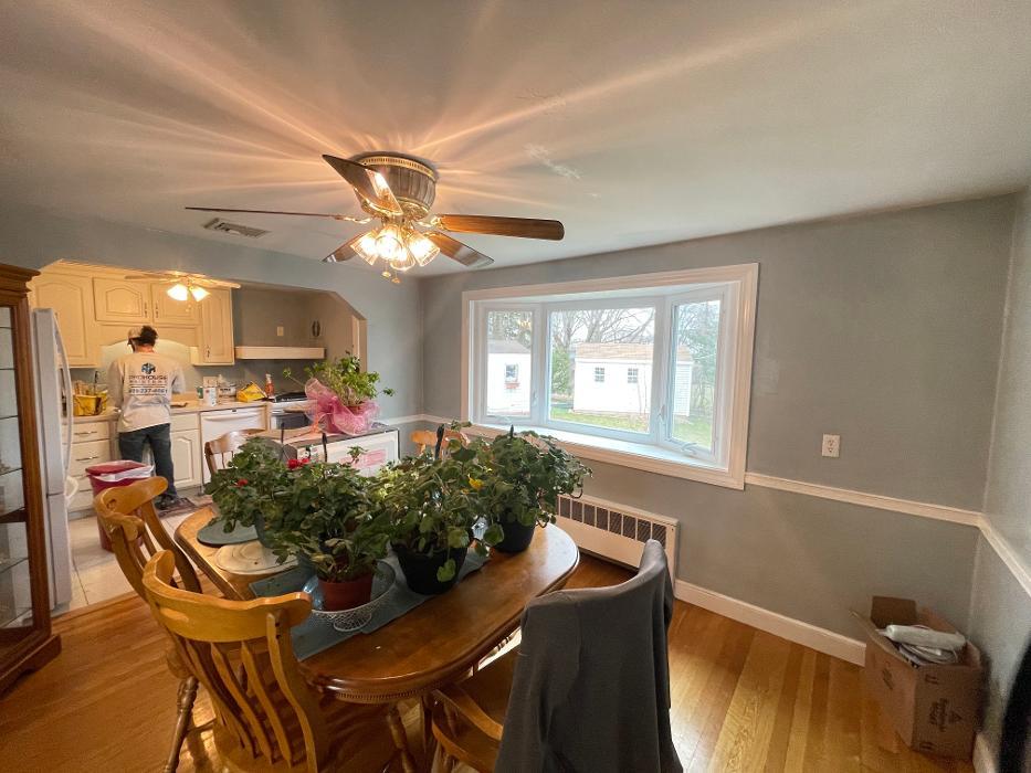 Pro House Painters Image