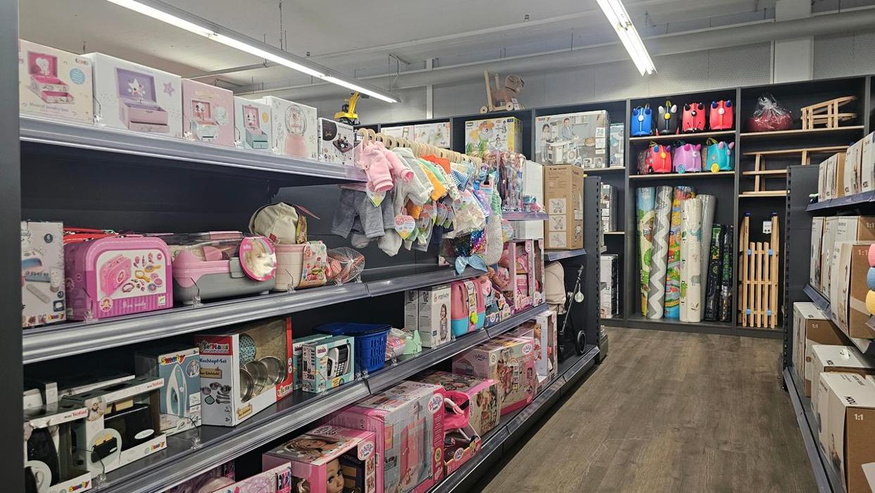 4mybaby AG Regensdorf, Adlikerstrasse in Regensdorf